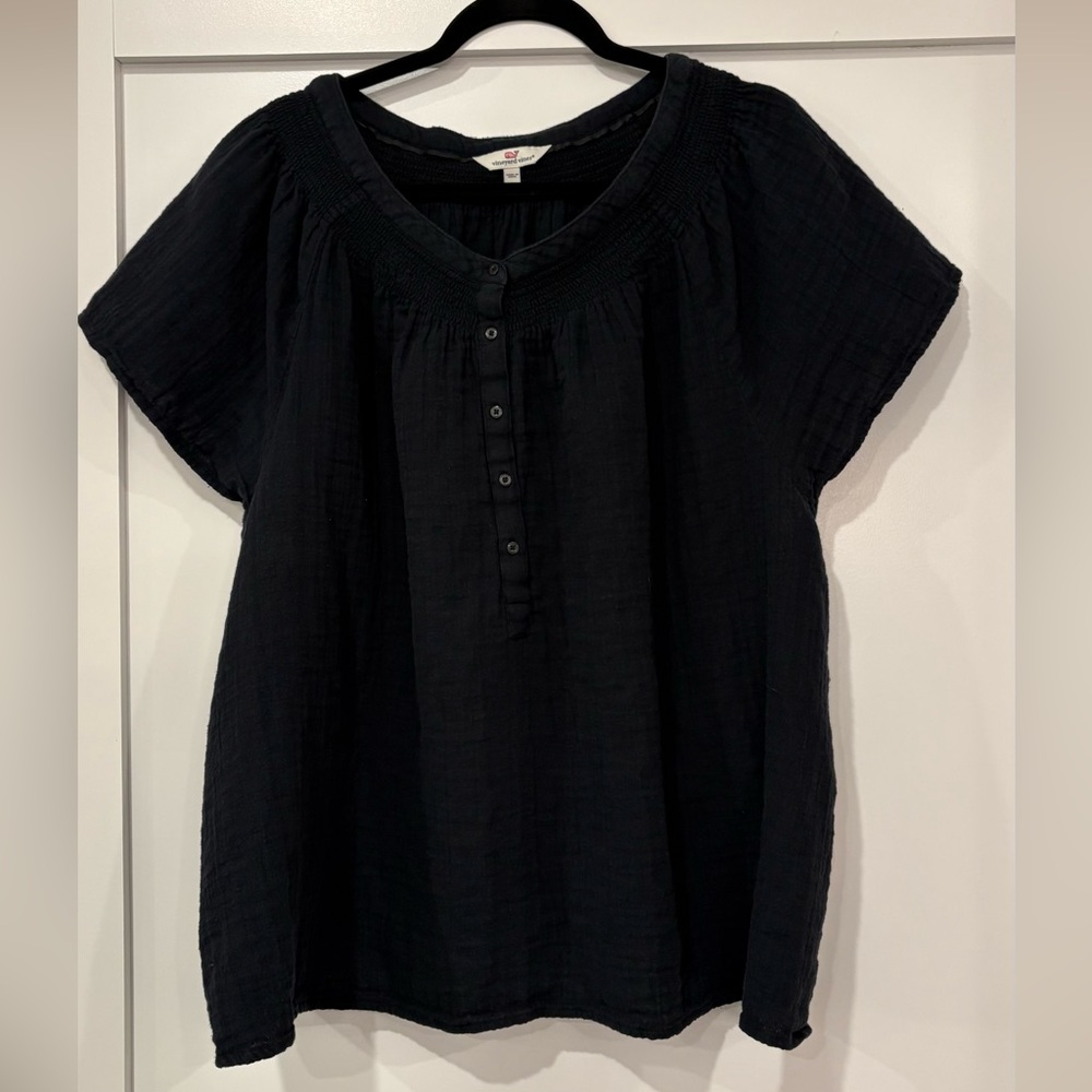 3X Vineyard Vines top